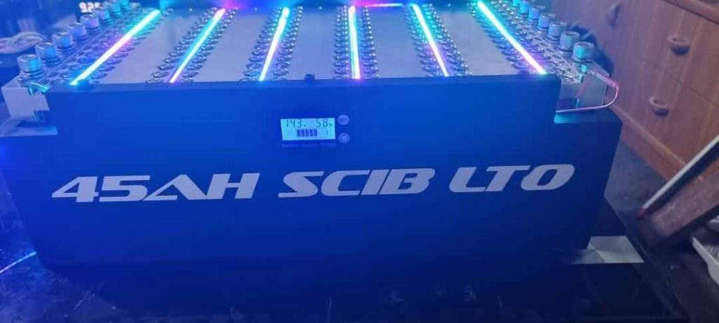 45Ah SCiB LTO battery pack with LED lights